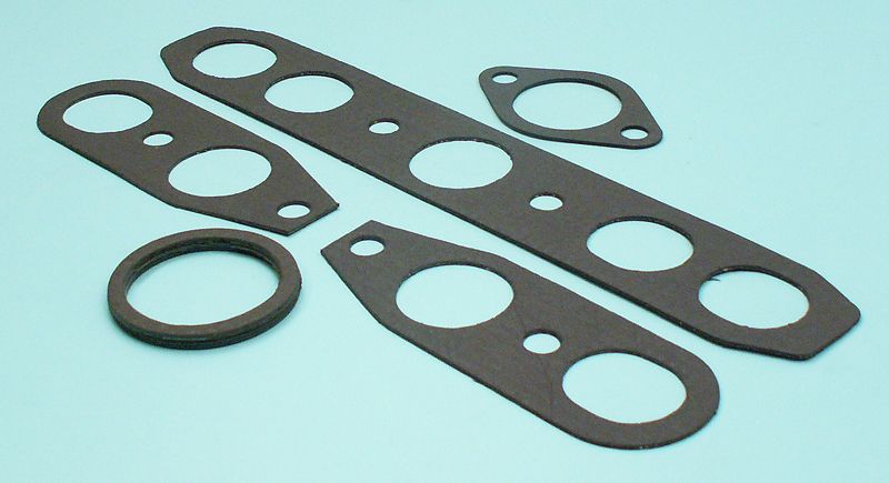 Intake & Exhaust Manifold Set 13015