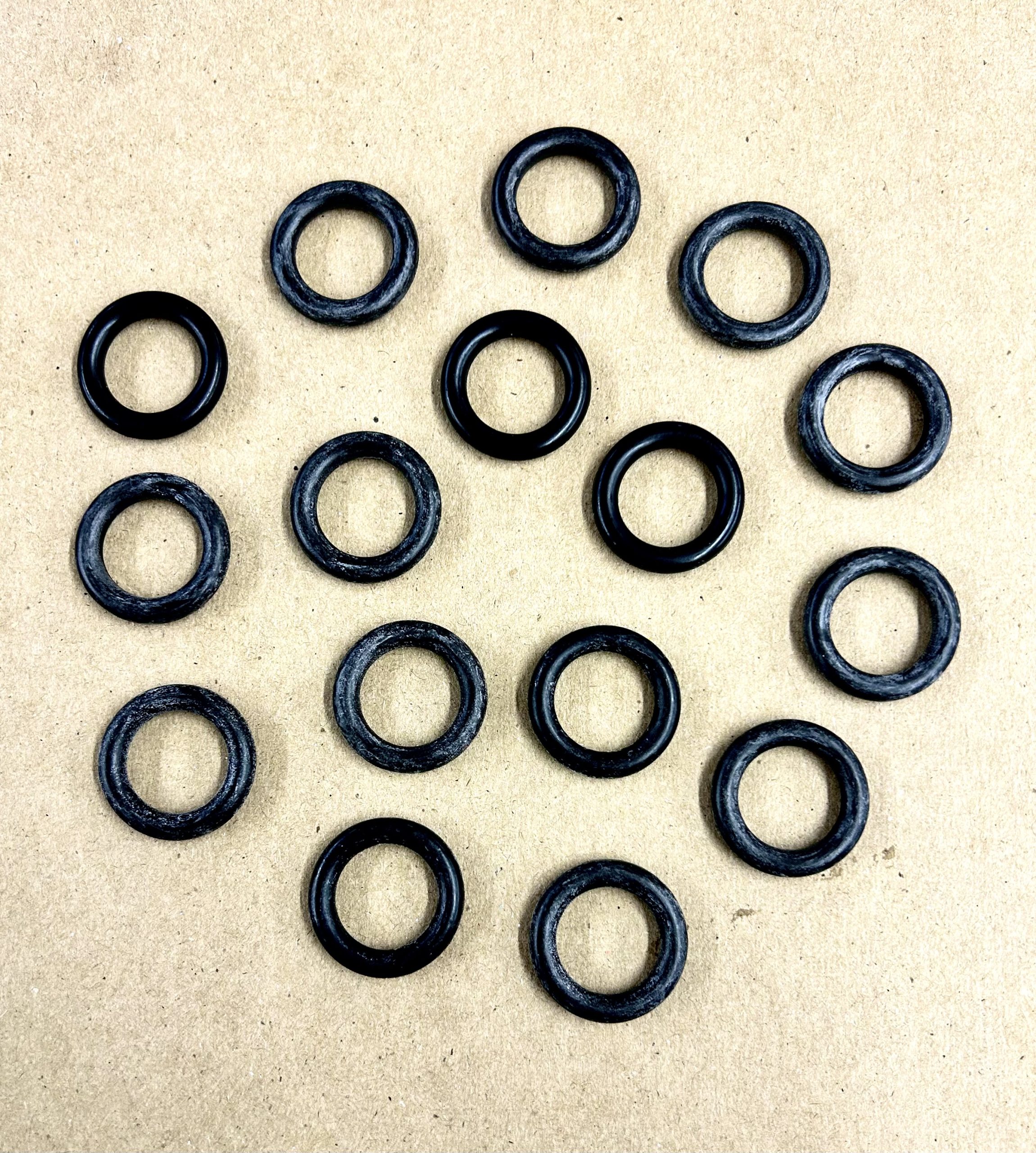 1313 - Valve Guide Seal (One Piece)